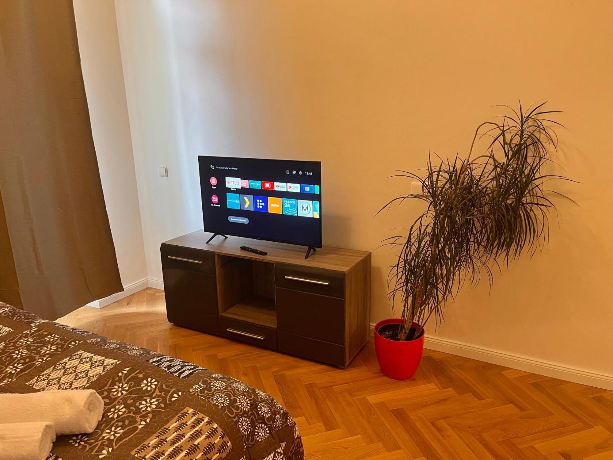 Riverbridge Apartments Прага Екстер'єр фото