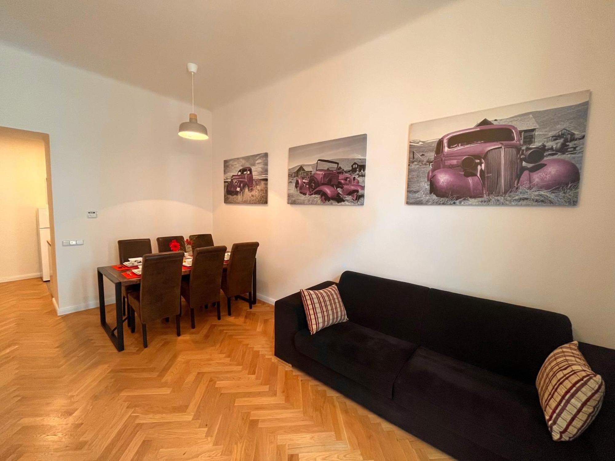 Riverbridge Apartments Прага Екстер'єр фото