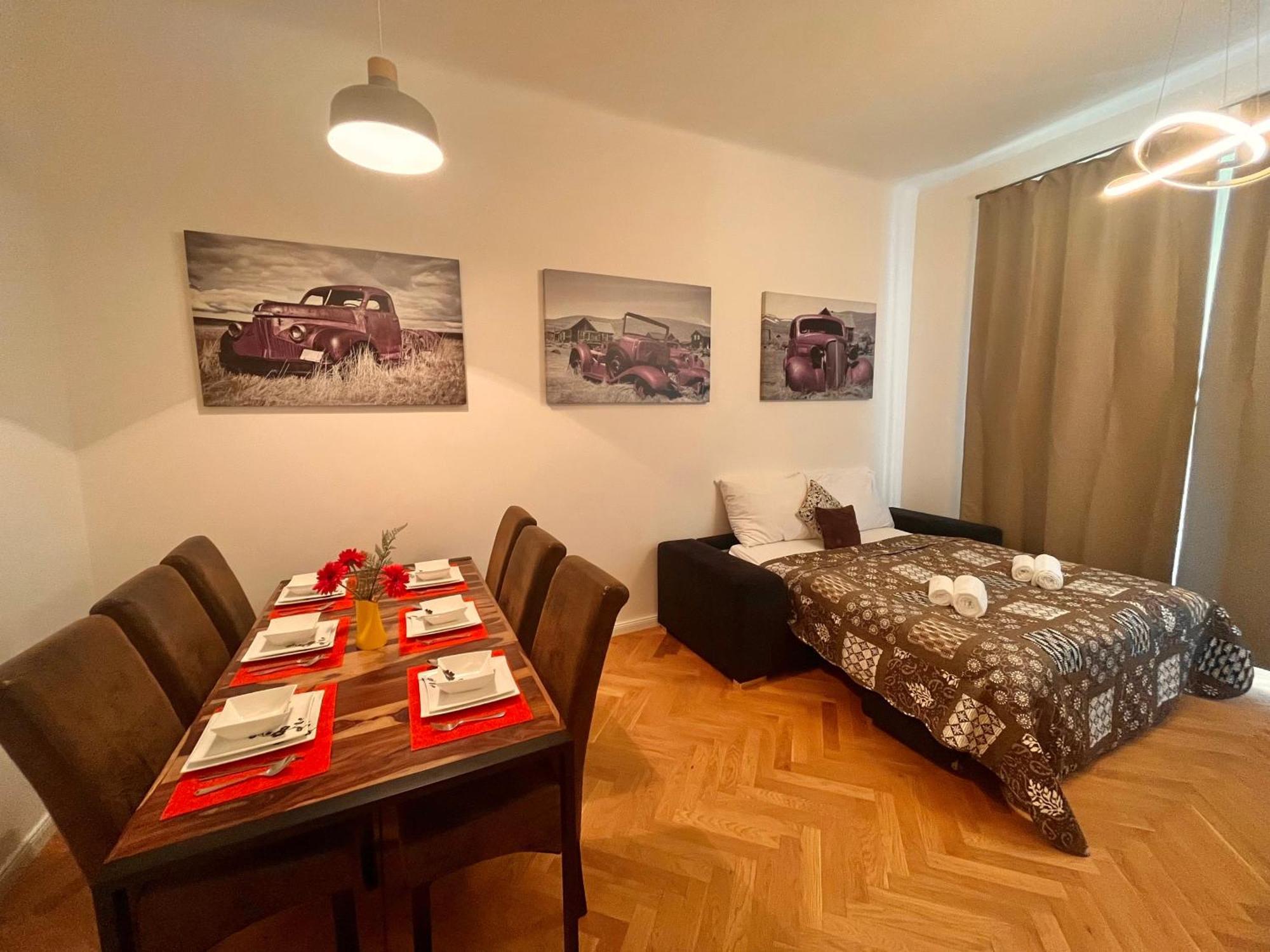 Riverbridge Apartments Прага Екстер'єр фото