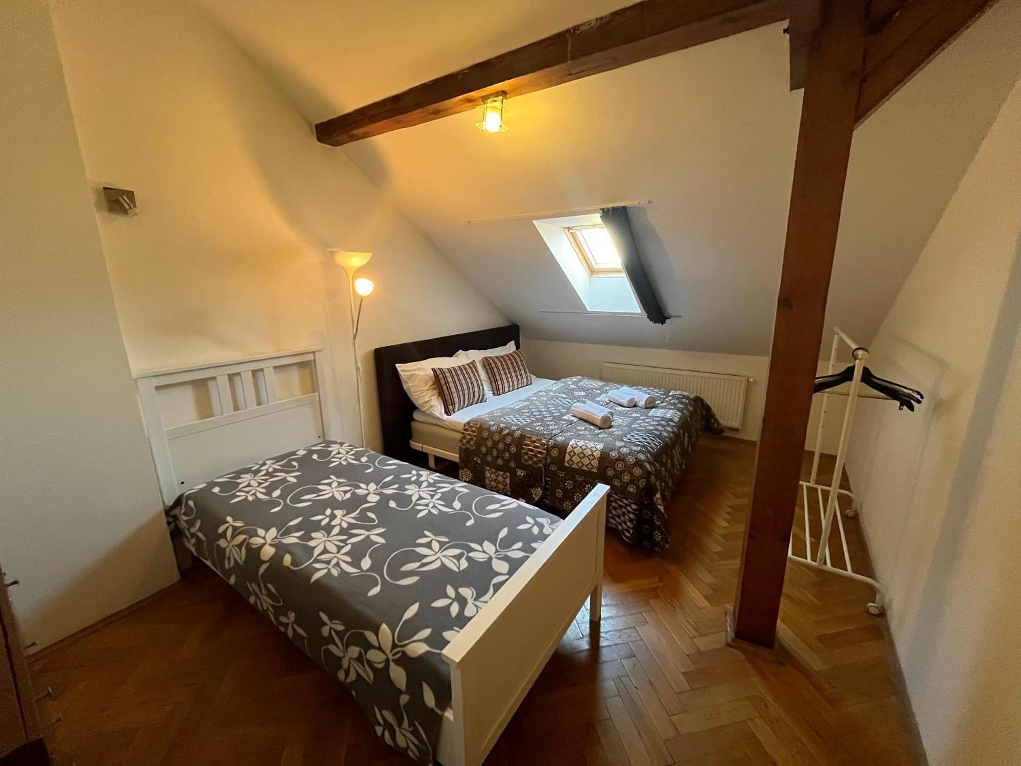 Riverbridge Apartments Прага Екстер'єр фото