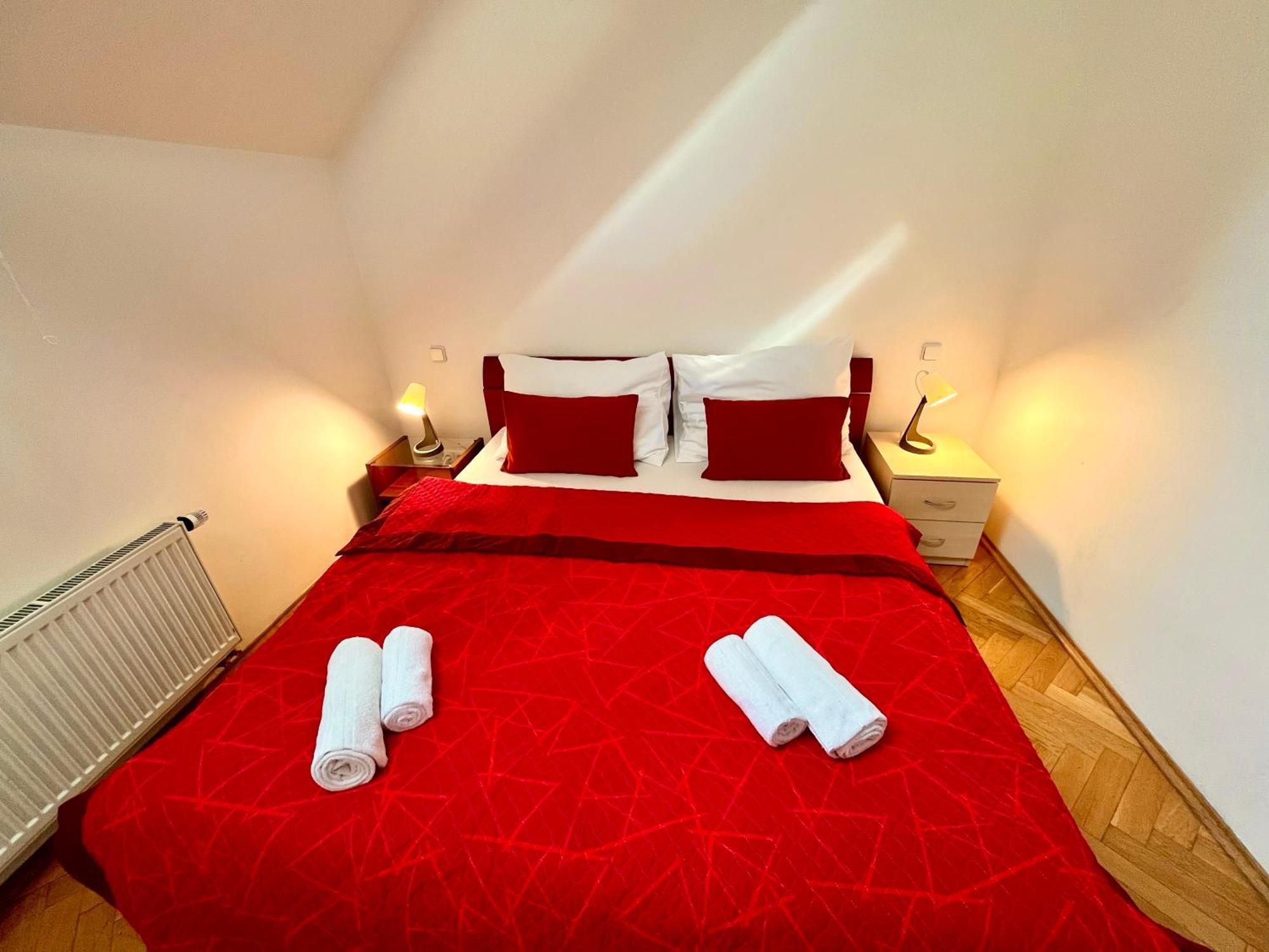 Riverbridge Apartments Прага Екстер'єр фото